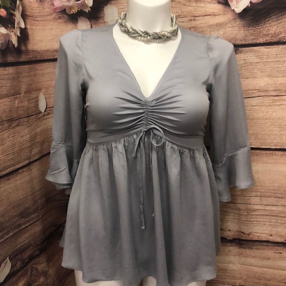 Torrid Grey 3/4 sleeve blouse.  Chico’s size 00